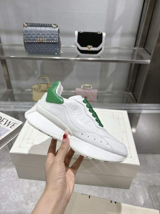 Picture of Alexander McQueen Shoes _SKUAlexanderMcQueensz35-45mnq0204247